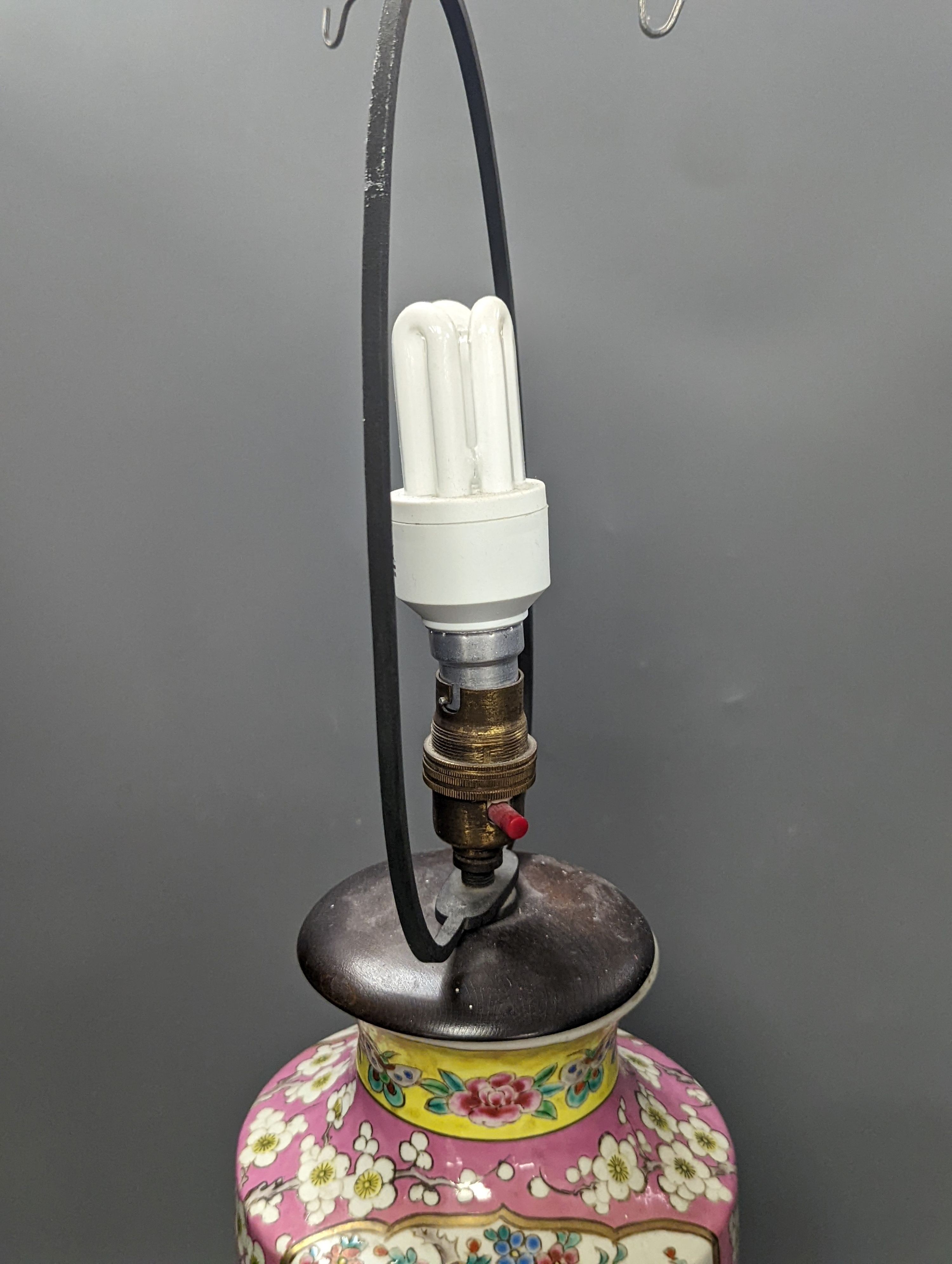 A Japanese porcelain jar and cover and a similar vase converted to a lamp, Table lamp 70 cms including stand and light fitting.